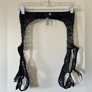 Savage X Fenty Garter Belt